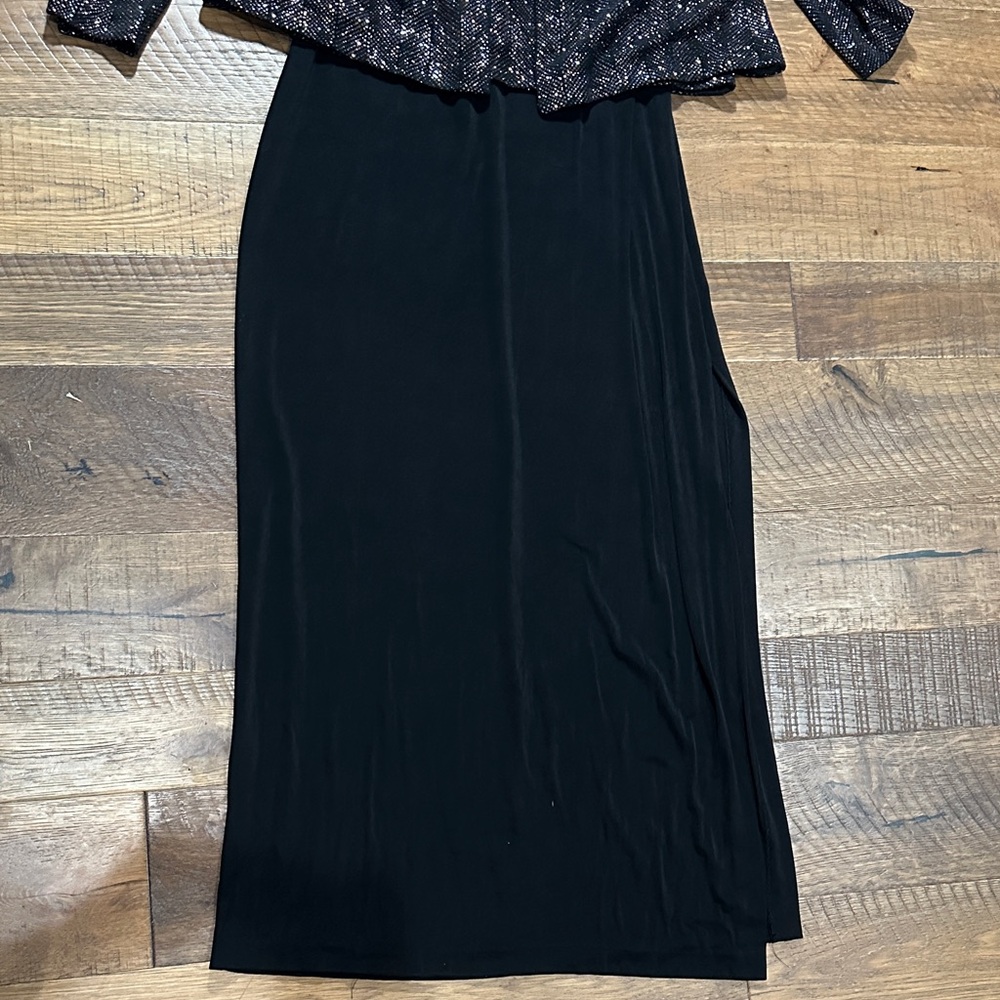 Alex Evenings Black Dress with Metallic Accents - Picture 5 of 7